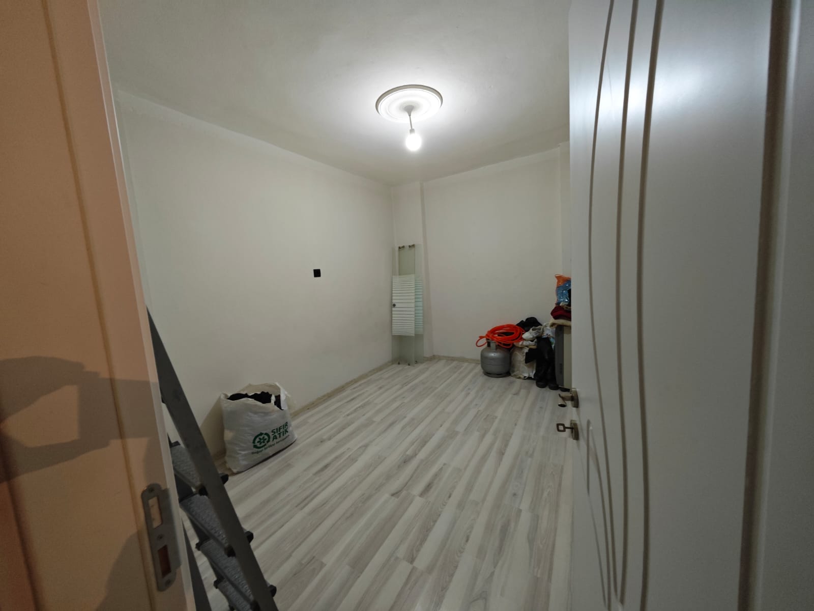 İlan Resmi